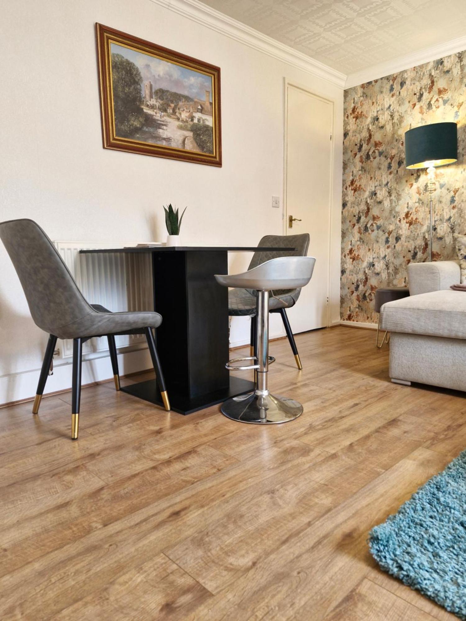 Lovely 2-Bed House In The Heart Of Woodhouse Leeds Leeds  Buitenkant foto